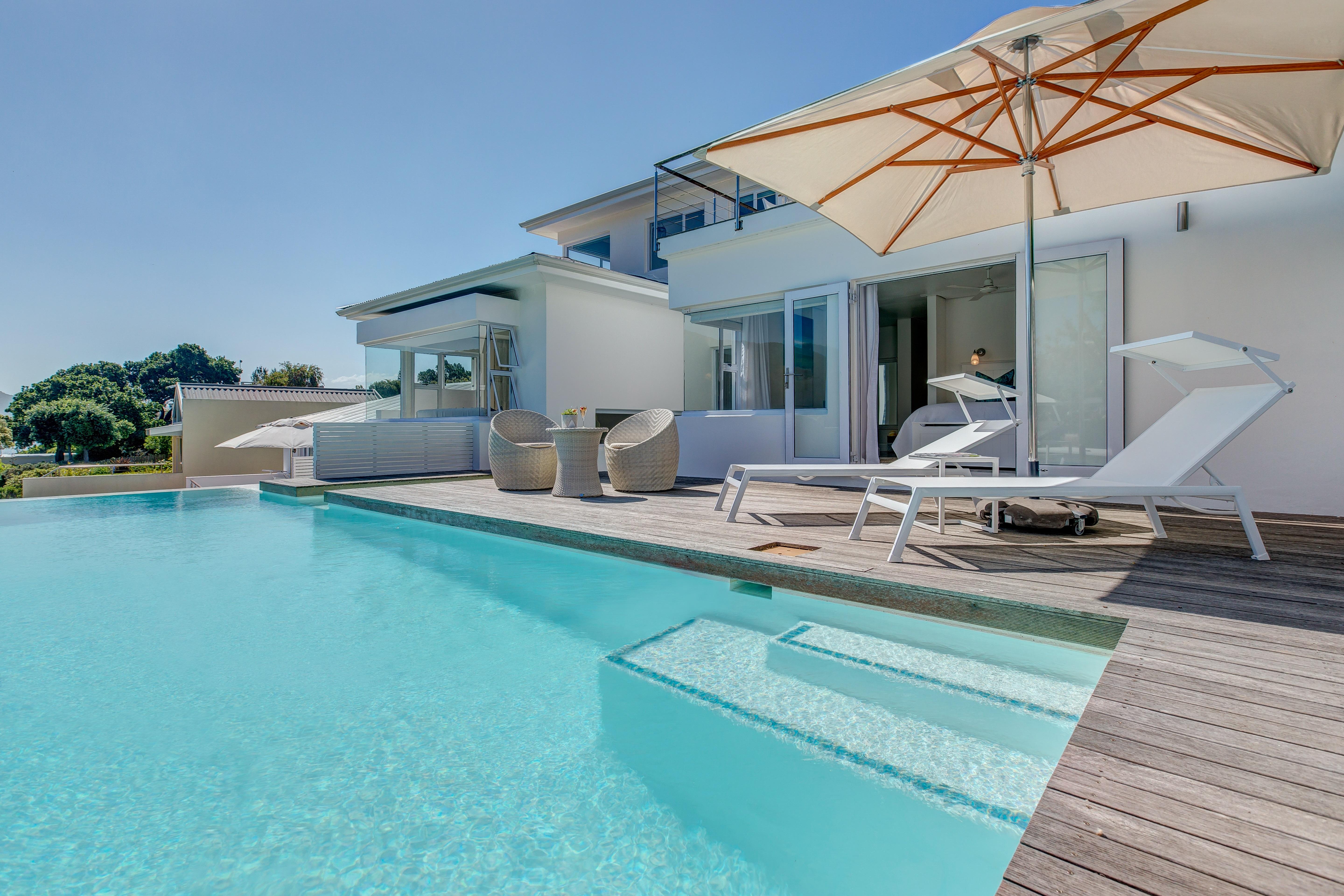 Amanzi Island Boutique Hotel Knysna Exterior photo